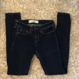 **REDUCED** Abercrombie & Fitch Jeans